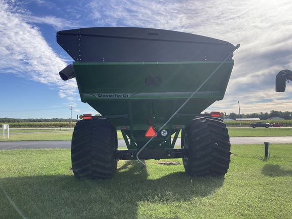 2023 Unverferth 1119 Grain Cart