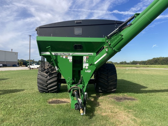 2023 Unverferth 1119 Grain Cart