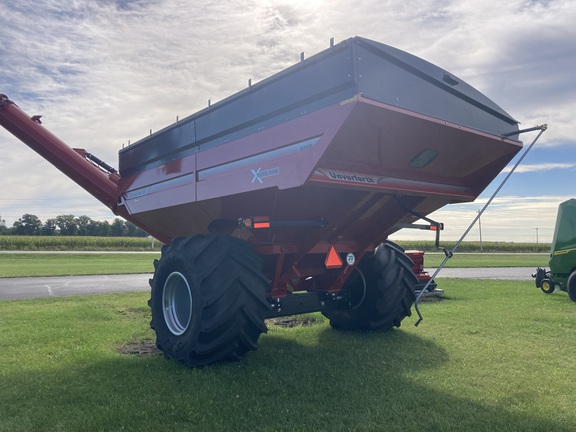 2023 Unverferth 1019 Grain Cart