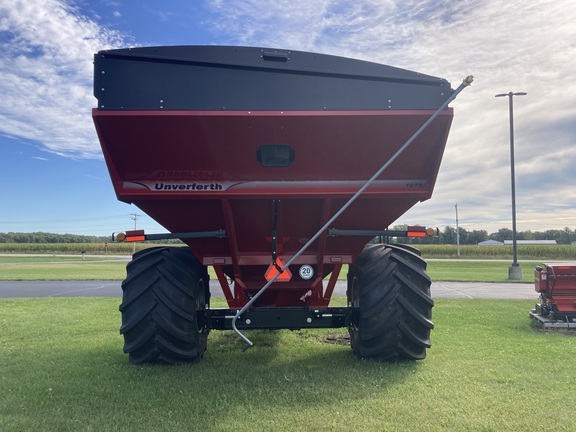 2023 Unverferth 1019 Grain Cart