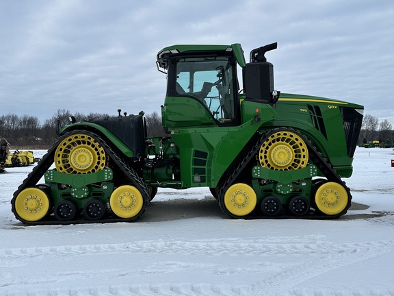 2023 John Deere 9RX 590 Tractor Rubber Track