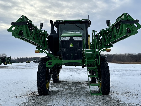 2024 John Deere 412R Sprayer/High Clearance