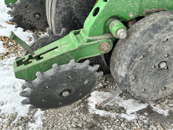 2012 John Deere 1790 Planter