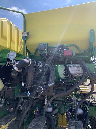 2022 John Deere DB60 Planter