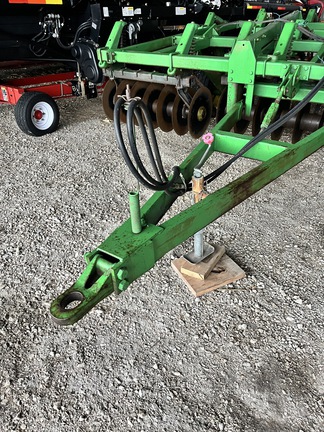 John Deere 712 Chisel Plow