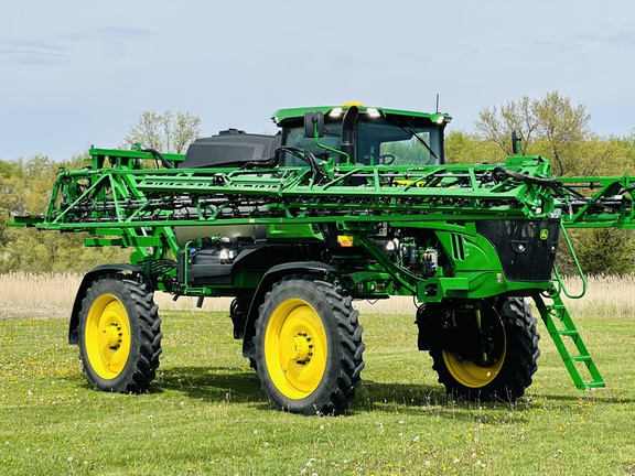 2024 John Deere 412R Sprayer/High Clearance