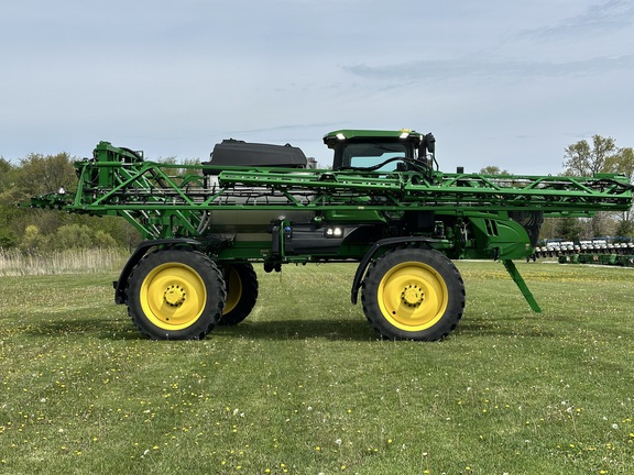 2024 John Deere 412R Sprayer/High Clearance