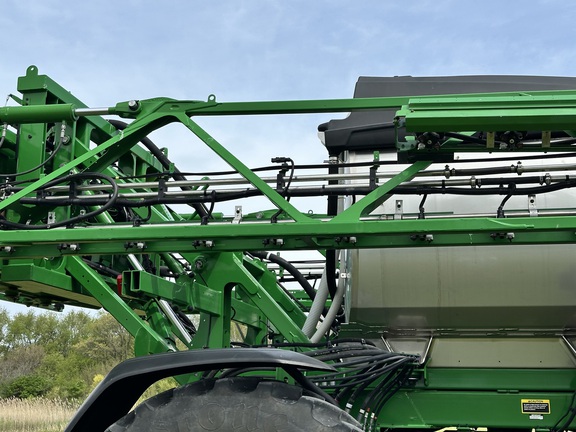 2024 John Deere 412R Sprayer/High Clearance