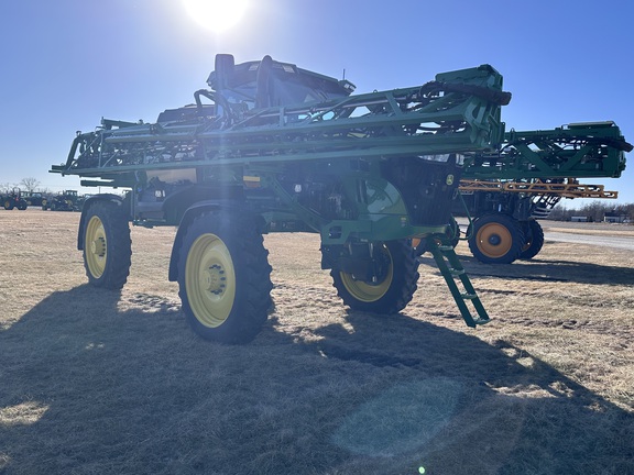 2024 John Deere 412R Sprayer/High Clearance