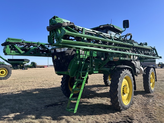 2024 John Deere 412R Sprayer/High Clearance