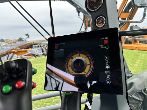 2021 Hagie STS12 Sprayer/High Clearance