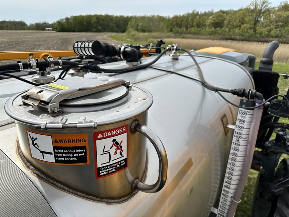 2022 Hagie STS16 Sprayer/High Clearance