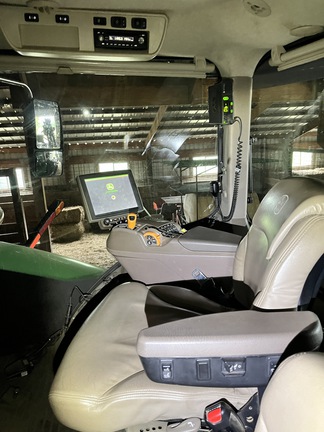 2017 John Deere 9470R Tractor 4WD