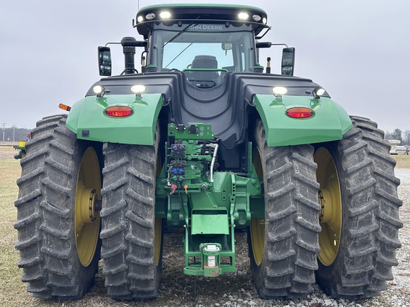 2017 John Deere 9470R Tractor 4WD