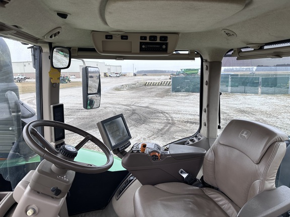 2017 John Deere 9470R Tractor 4WD