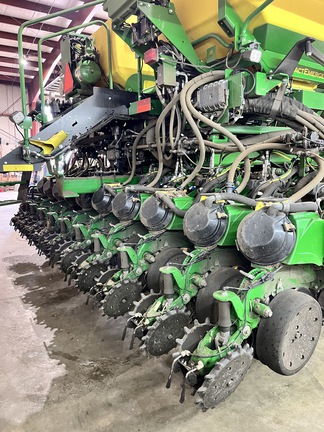 2024 John Deere DB60 Planter