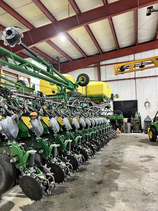 2024 John Deere DB60 Planter