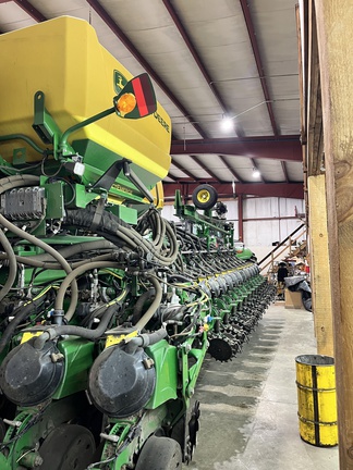 2024 John Deere DB60 Planter