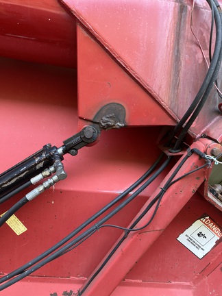 1993 J&M 675-14 Grain Cart