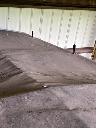 1993 J&M 675-14 Grain Cart