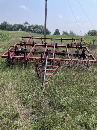 1980 Case CSC 13 Chisel Plow