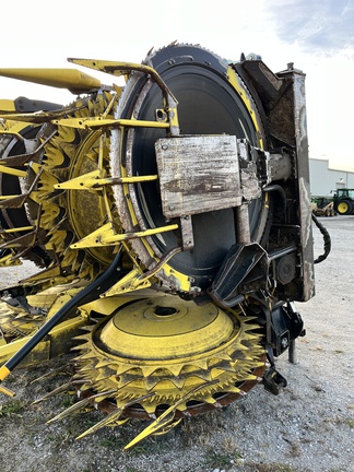 2022 John Deere 772 Header Forage
