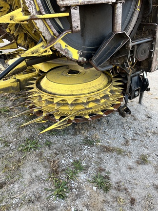 2022 John Deere 772 Header Forage