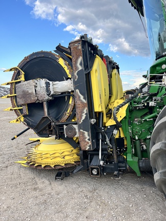 2022 John Deere 772 Header Forage