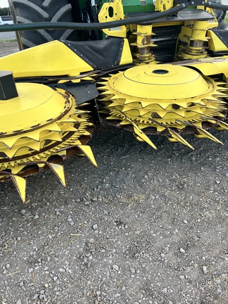 2022 John Deere 772 Header Forage