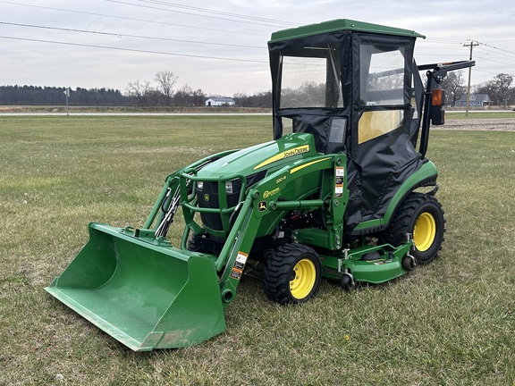 2018 John Deere 1025R Tractor Compact