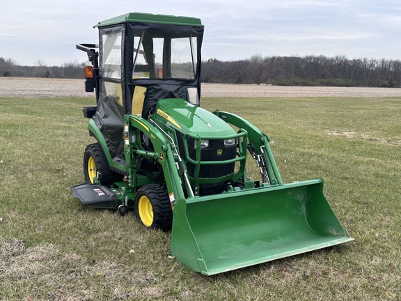 2018 John Deere 1025R Tractor Compact