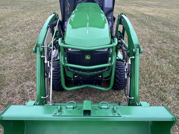 2018 John Deere 1025R Tractor Compact