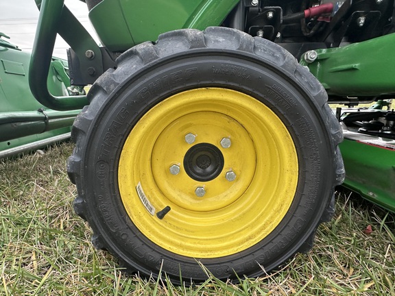 2018 John Deere 1025R Tractor Compact