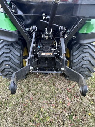 2018 John Deere 1025R Tractor Compact