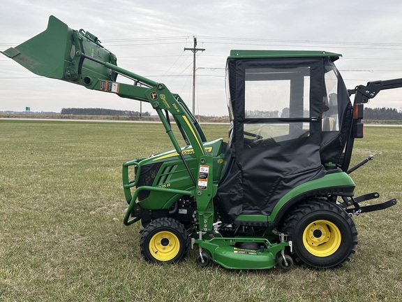 2018 John Deere 1025R Tractor Compact