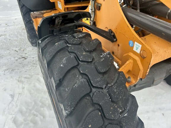 2015 Case 321F Compact Utility Loader