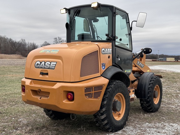 2015 Case 321F Compact Utility Loader