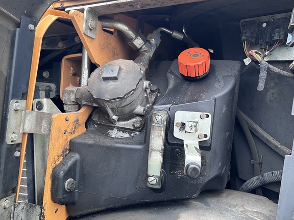 2015 Case 321F Compact Utility Loader