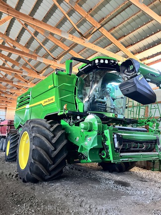 2023 John Deere X9 1000 Combine