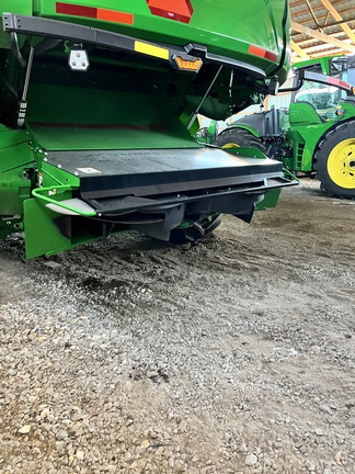 2023 John Deere X9 1000 Combine