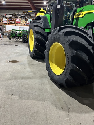 2023 John Deere 8R 410 Tractor