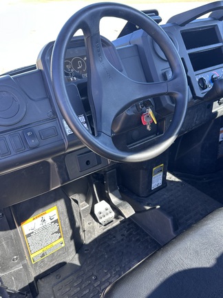 2024 John Deere XUV 835M ATV