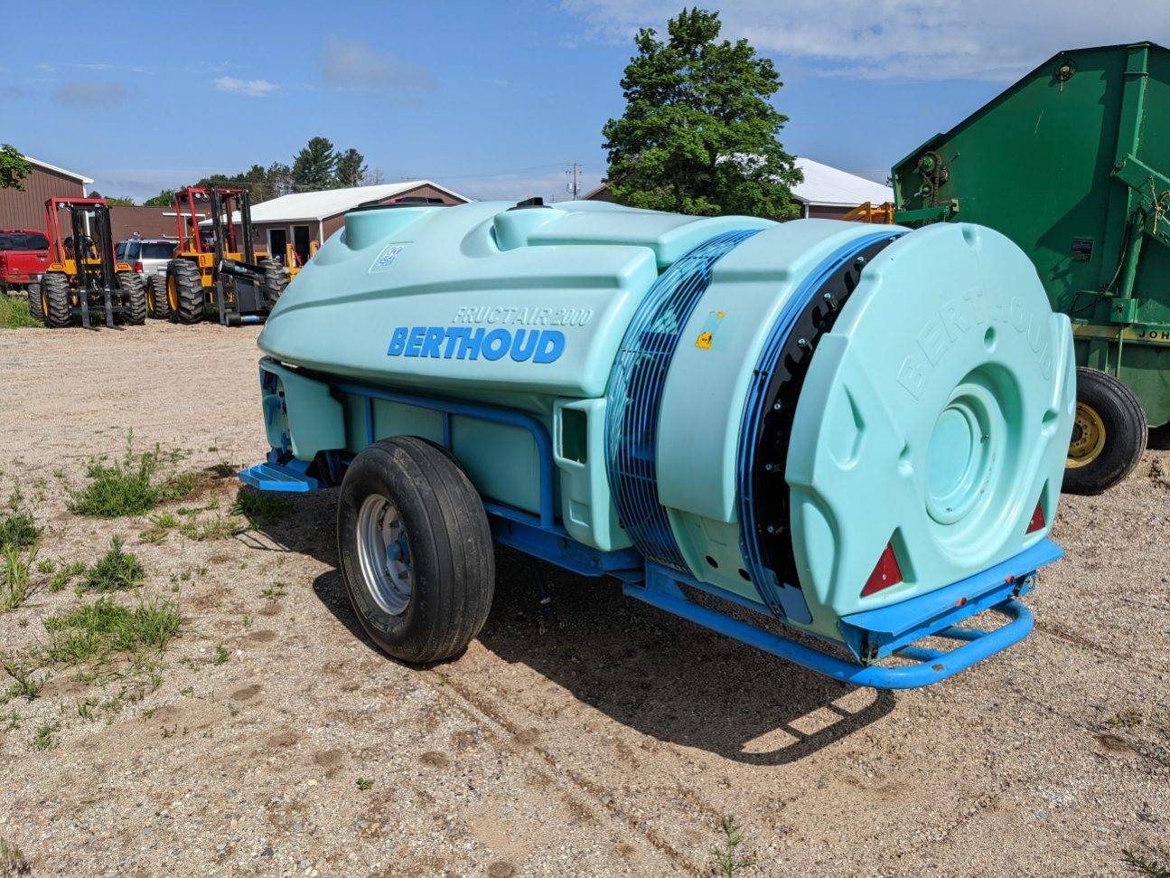 2019 BERTHOUD 3FRIE020 Sprayer