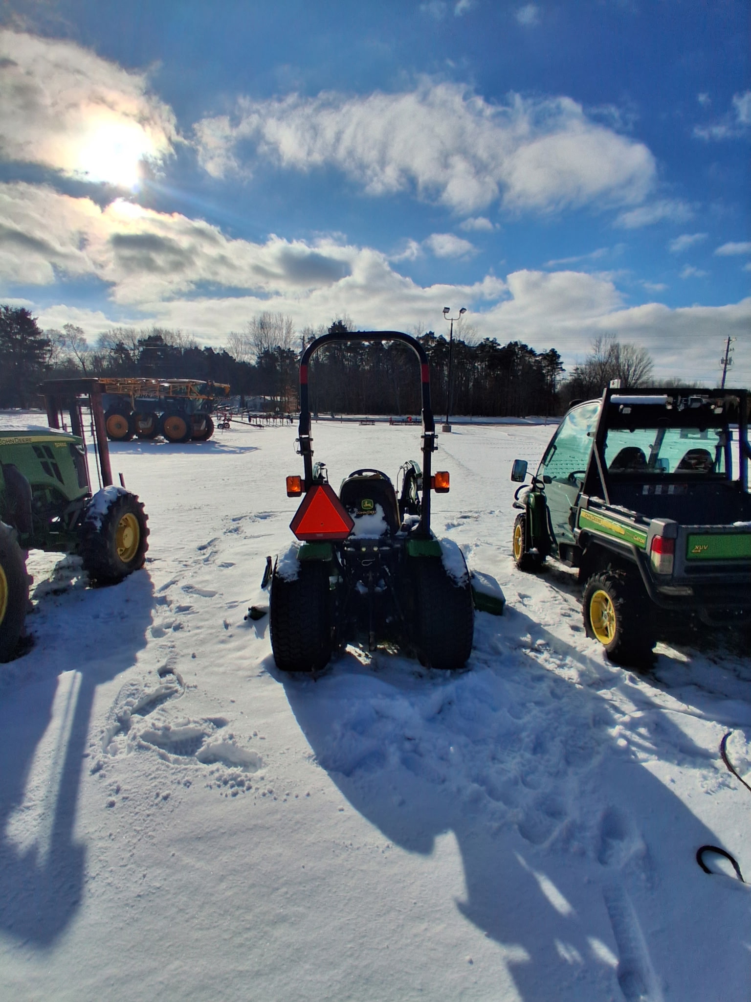 John Deere 2520 Tractor