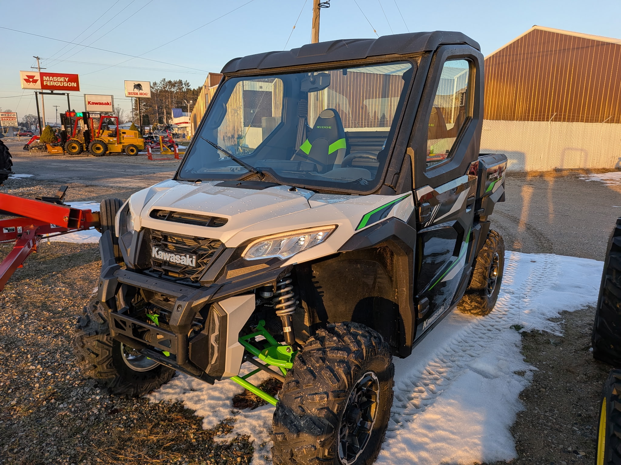 2024 Kawasaki RIDGE XR HVAC Utility Vehicle