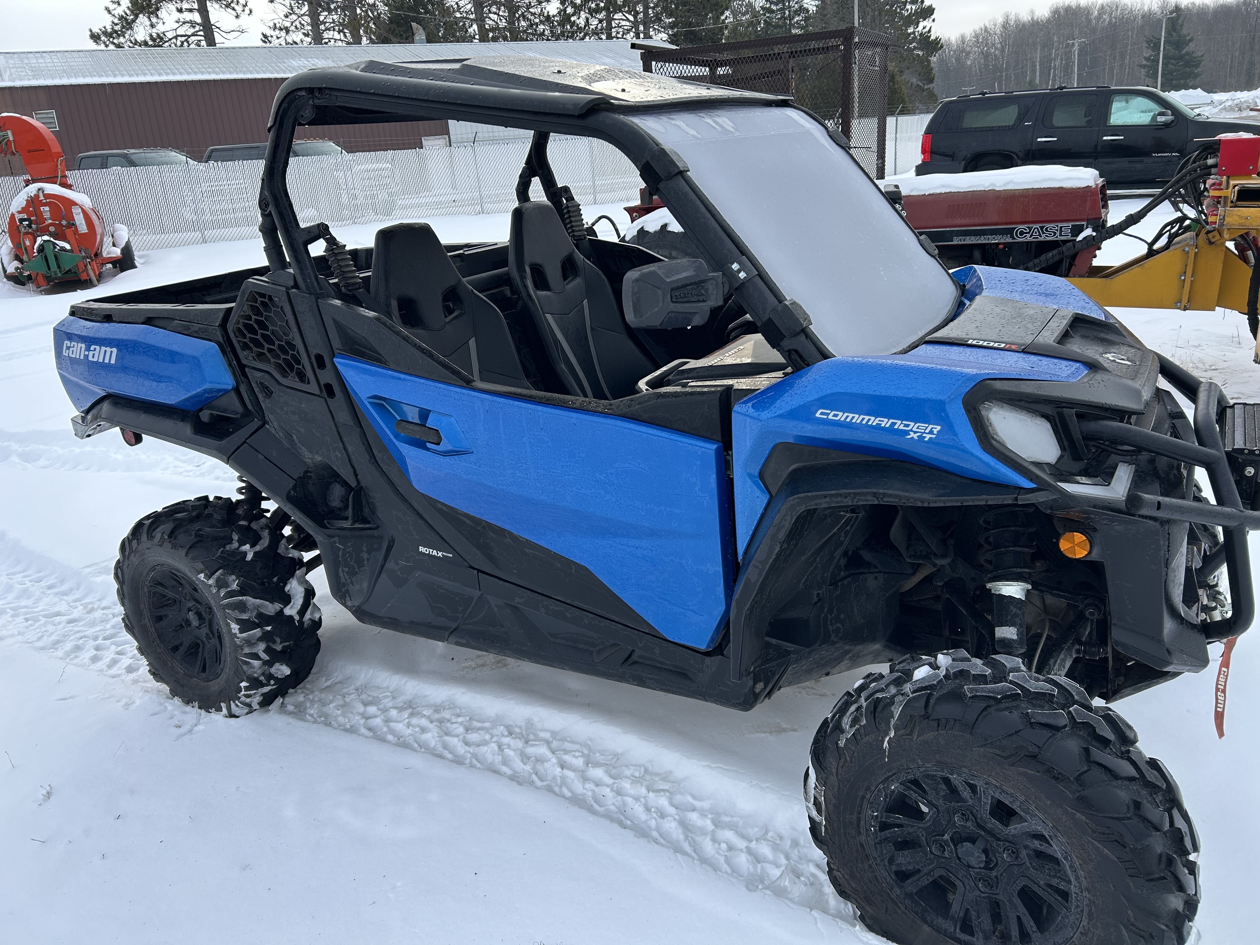 2021 Can-Am Commander Side by Side
