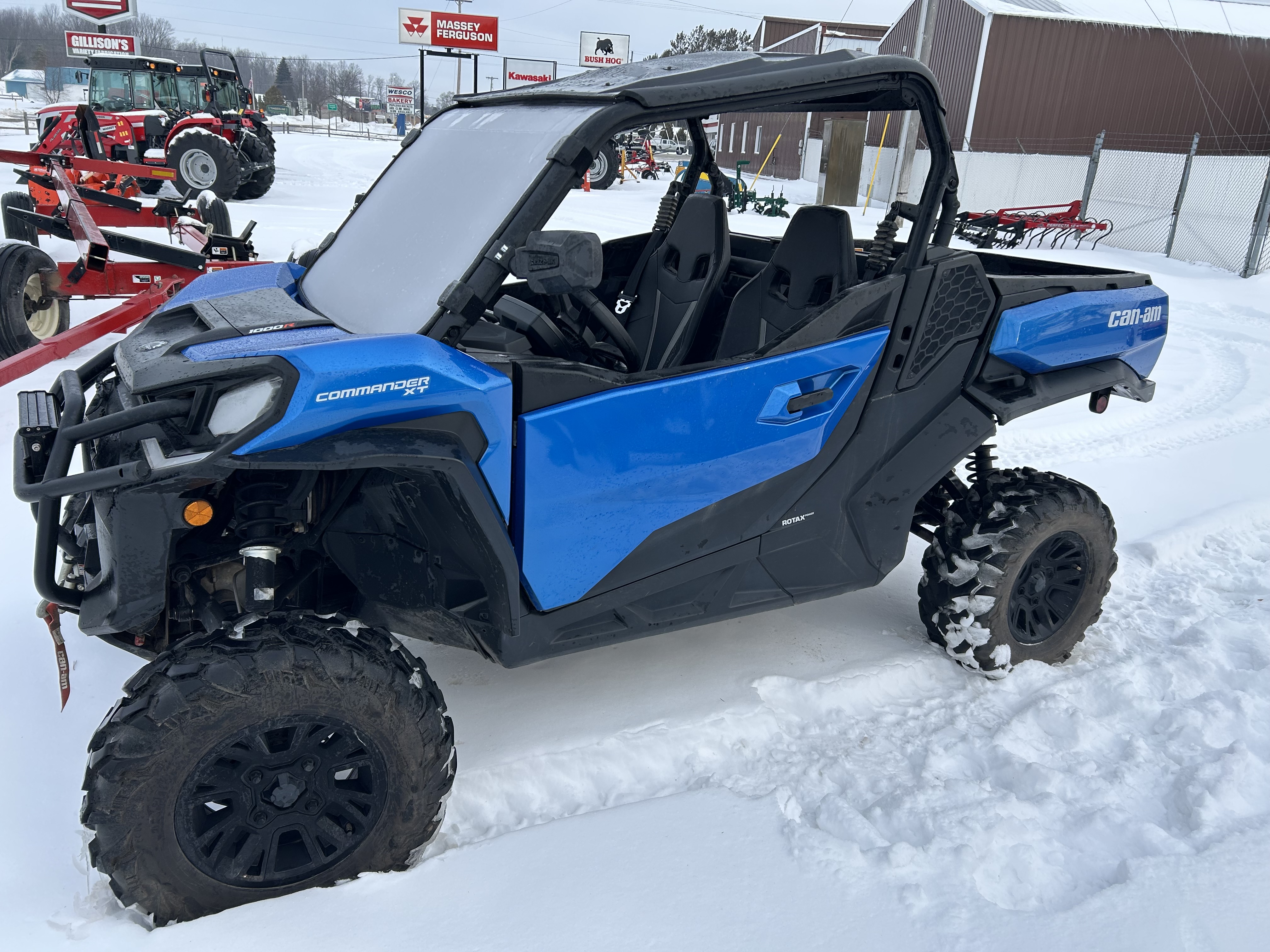 2021 Can-Am Commander Side by Side