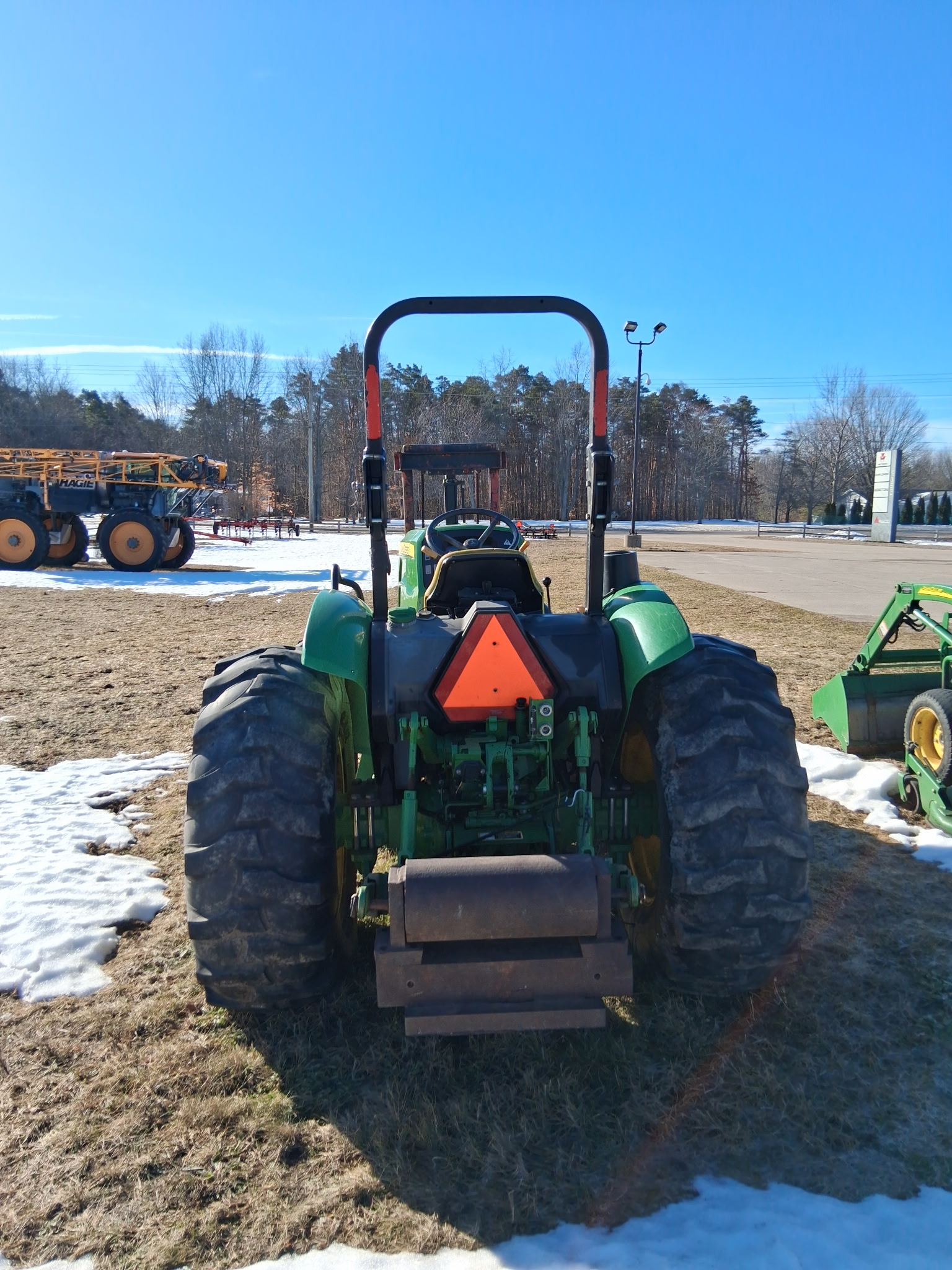 John Deere 5065E Tractor