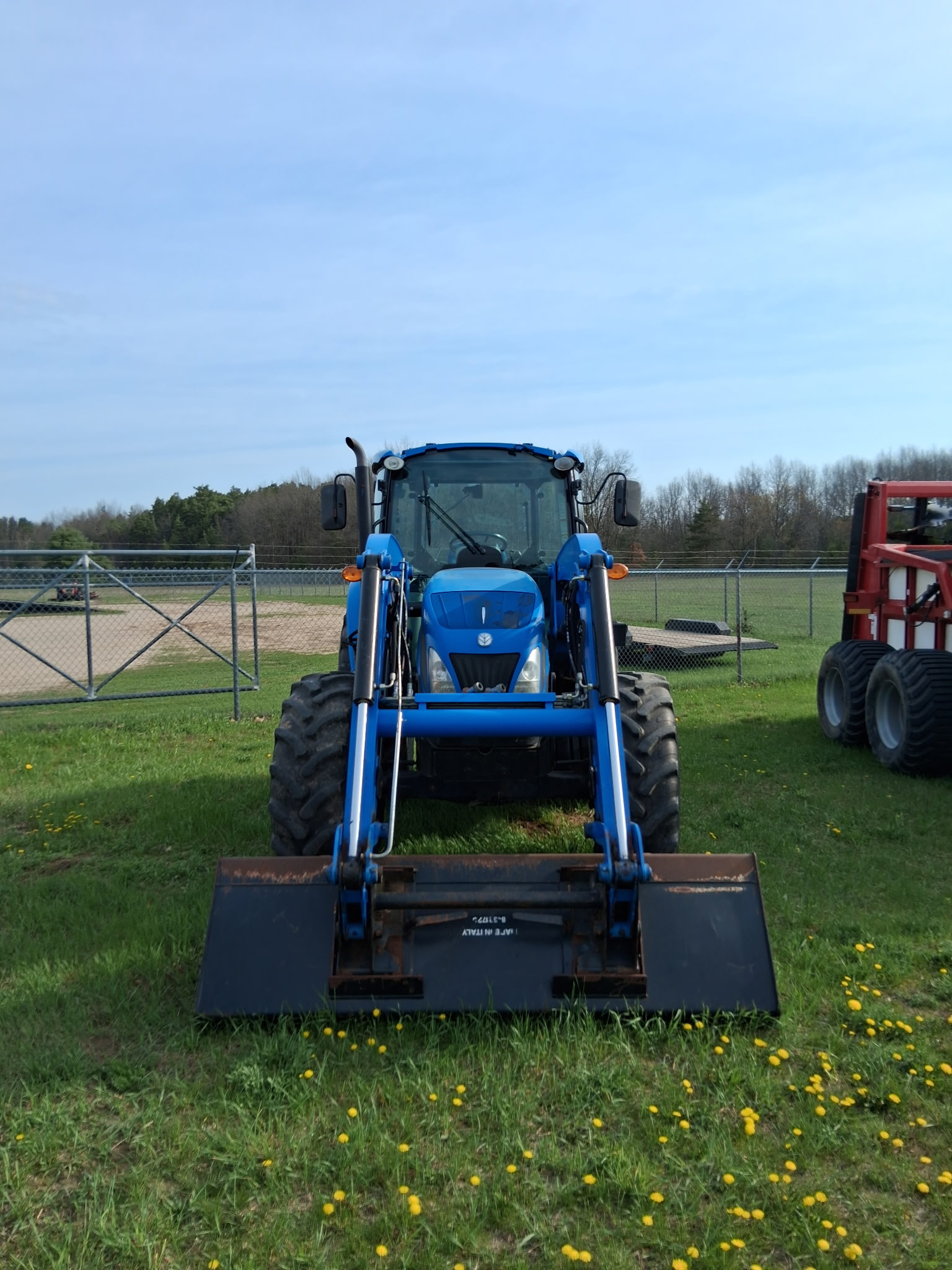 New Holland T4.95 Tractor