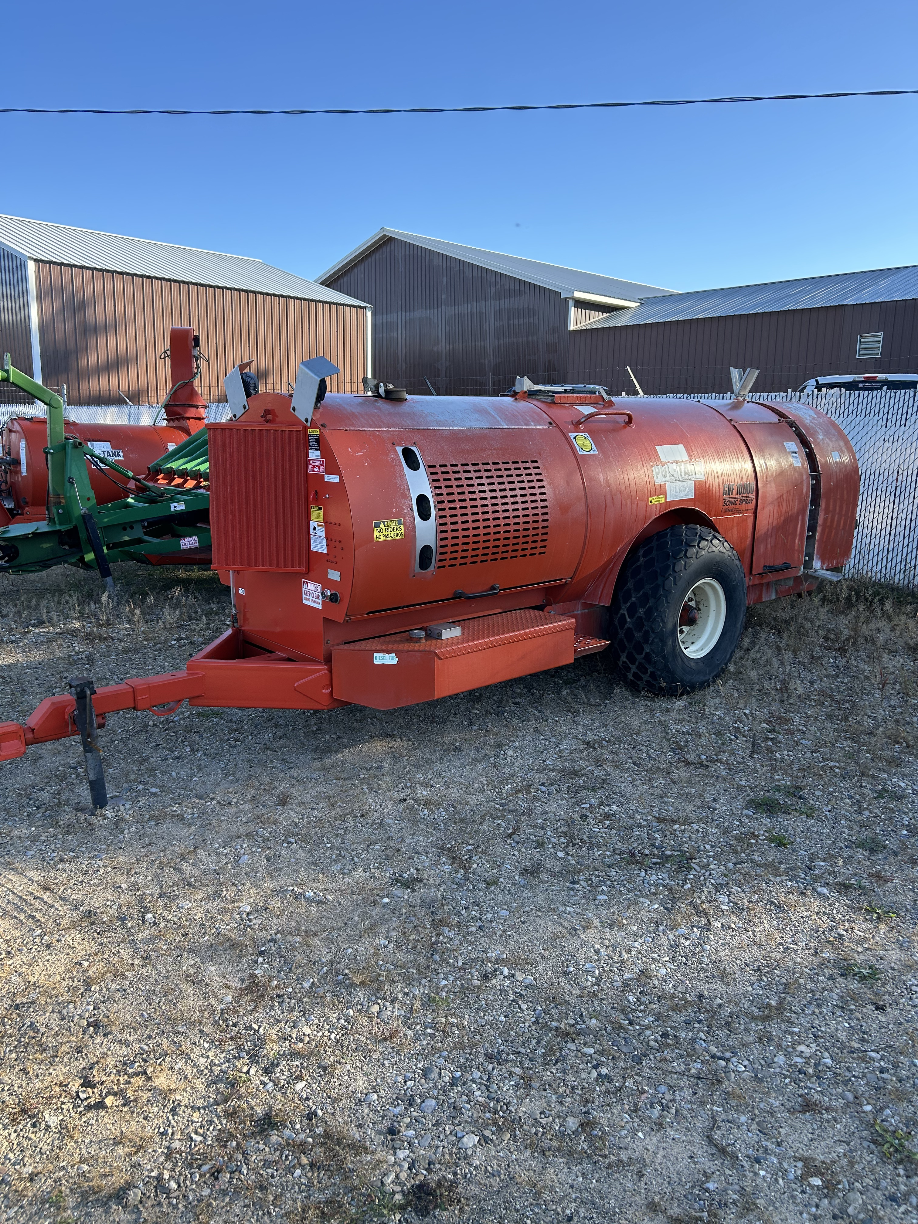 Rears Pul-Tank Power Blast Sprayer/Orchard